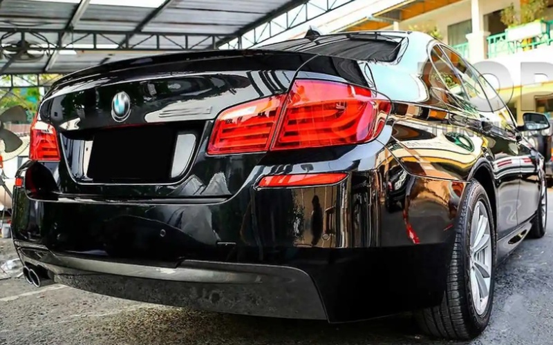 Бампер задний от BMW f10 M-paket